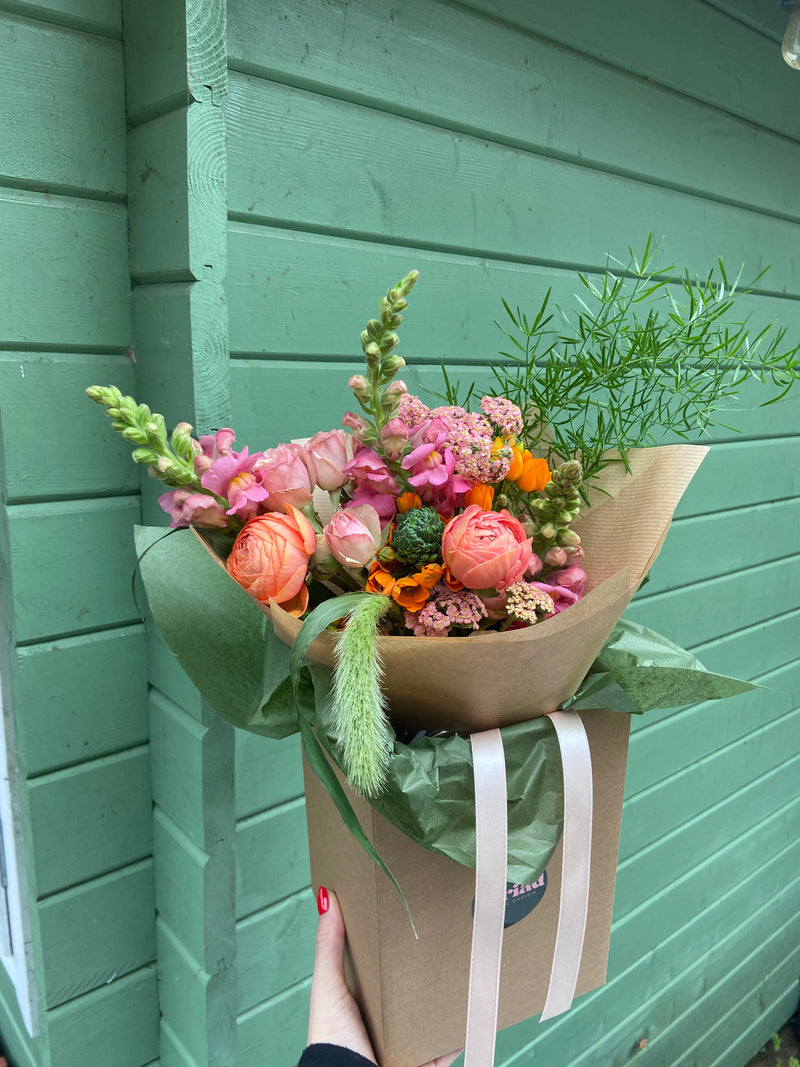 Cariad Floral Gift Card